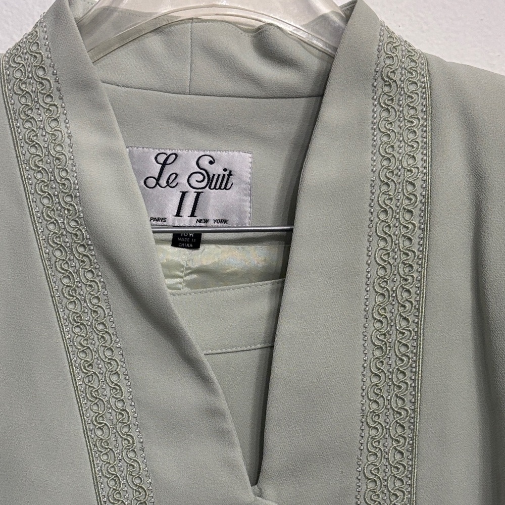Vintage Le Suit Pastel Green Jacket and Skirt Suit with Beaded Trim 16W - Picture 2 of 8